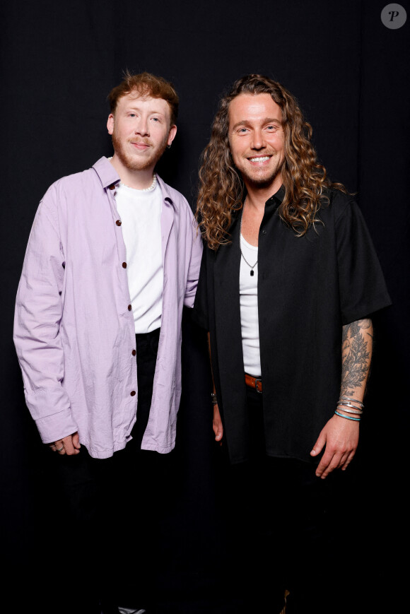 Exclusif - Eddy De Pretto et Julien Doré - Backstage de l'enregistrement de l'émission "La Chanson secrète 8" à la Seine musicale à Paris, diffusée le 4 septembre sur TF1 © Gaffiot-Moreau / Bestimage