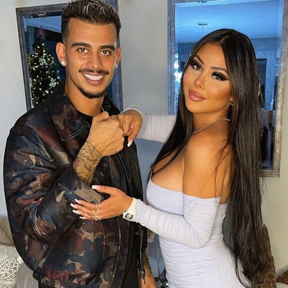 Maeva Ghennam sur Instagram.