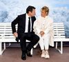 Exclusif - Christian Estrosi, le maire de Nice, et sa femme Laura Tenoudji Estrosi découvrent l'exposition "10 Vagues" du photographe Bruno Bébert sur la Promenade des Anglais.