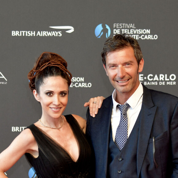 Fabienne Carat (longue robe en tulle noir Christophe Guillarmé, collier Helena Joy Paris) et Franck Sémonin lors de la soirée d'ouverture du 60ème Festival de Télévision de Monte-Carlo au Grimaldi Forum à Monaco, le 18 juin 2021. © Bruno Bébert/Bestimage 