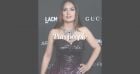 Salma Hayek s'affiche ultra décolletée : tigresse léopard sexy au bord de la piscine !