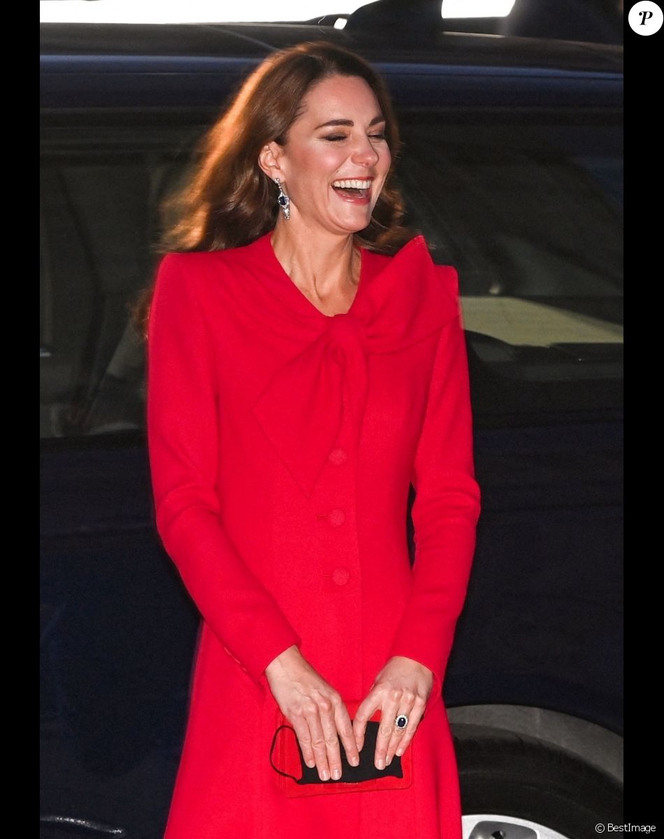 Le prince William, duc de Cambridge, et Catherine (Kate) Middleton, duchesse de Cambridge, assistent au service de chant communautaire Together At Christmas à l'abbaye de Westminster, à Londrtes, Royaume Uni, le 8 décembre 2021.
