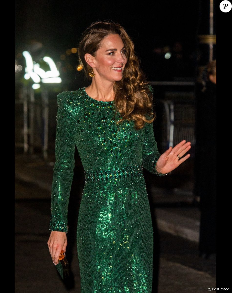 Kate Catherine Middleton - Le duc et la duchesse de Cambridge à leur arrivée au "Royal Variety Performance 2021" au Royal Albert Hall à Londres. Le 18 novembre 2021