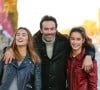 Exclusif - Rendez-vous avec Anthony Delon et ses filles Loup et Liv sur les Champs-Elysées à Paris, France, le 26 novembre 2017. © Philippe Doignon/Bestimage 