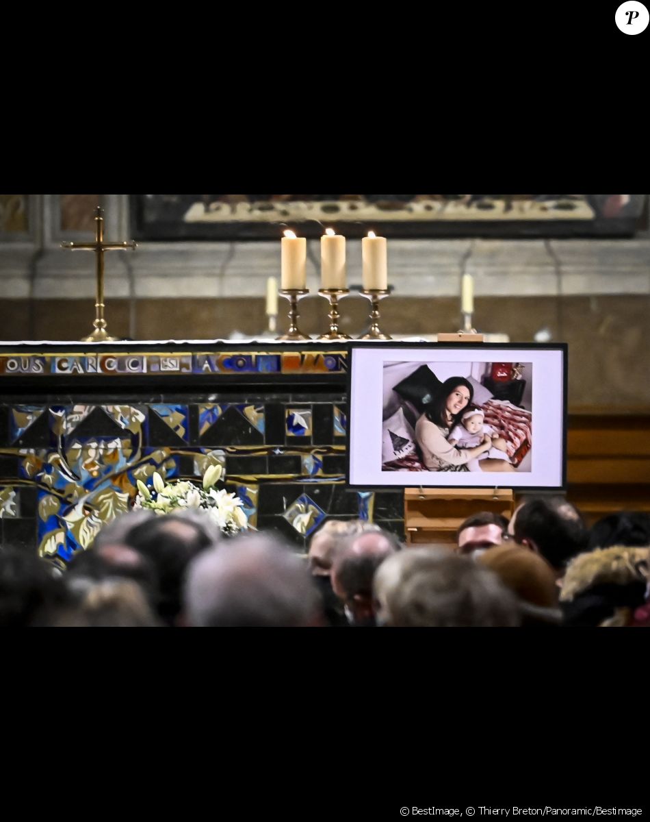 Un rassemblement religieux a lieu à la cathédrale d'Albi, France, le 8 janvier 2022, à l'initiative de la soeur et d'une amie de Delphine Jubillar. © Thierry Breton/Panoramic/Bestimage