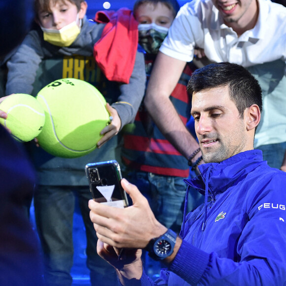 Novak Djokovic, vainqueur du match de tennis contre A.Rublev, lors du Masters à Turin. Le serbe se qualifie pour les demi-finales. Le 17 novembre 2021 © ANSA / Zuma Press / Bestimage