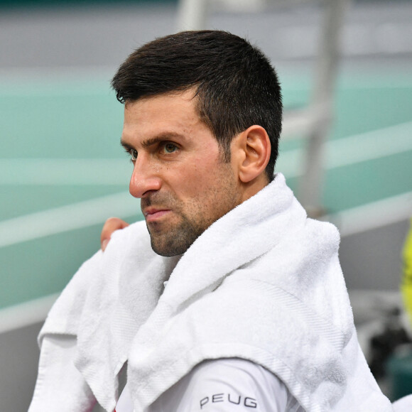 Novak Djokovic remporte la finale homme du Rolex Paris Masters face à Daniil Medvedev le 7 novembre 2021. © Veeren/Bestimage