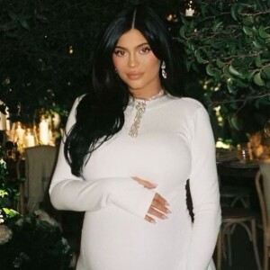 Kylie Jenner dévoile des images de sa baby shower.
