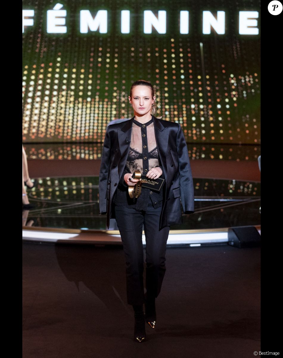 Exclusif - Agathe Rousselle - 27e cérémonie des Lumières de la presse internationale à Paris le 14 janvier 2022. © Pierre Perusseau / Coadic Guirec / Bestimage