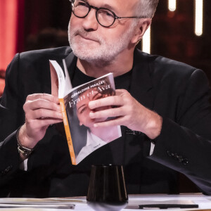 Exclusif - Laurent Ruquier sur le plateau de l'émission "On Est En Direct" (OEED) à Paris, le 22 janvier 2022. © Jack Tribeca/Bestimage