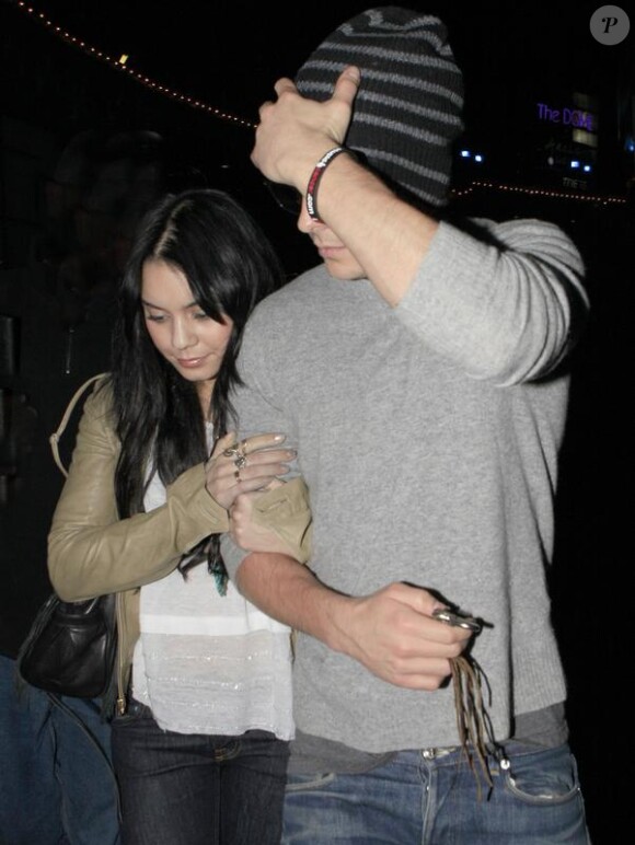 Vanessa Hudgens et Zac Efron à Hollywood, le 3 janvier 2010