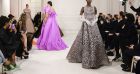 Tina Kunakey a assisté au défilé Valentino, collection Haute Couture printemps-été 2022 à Paris. Le 26 janvier 2022.