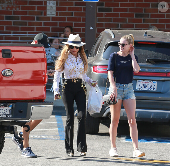Janet Jackson fait du shopping à Los Angeles, le 6 septembre 2019.