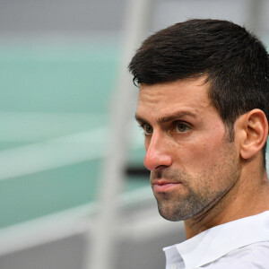 Novak Djokovic remporte la finale homme du Rolex Paris Masters face à Daniil Medvedev le 7 novembre 2021. © Veeren/Bestimage