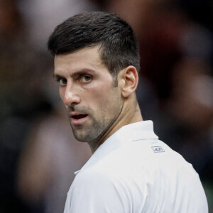 Novak Djokovic remporte la finale homme du Rolex Paris Masters face à Daniil Medvedev. © Aurélien Morissard / Panoramic / Bestimage