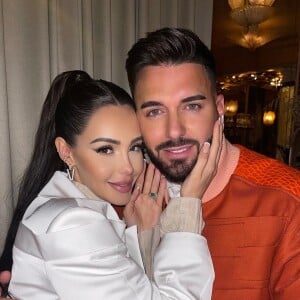 Nabilla, épouse de Thomas Vergara et maman de Milann, s'affiche divine sur Instagram.