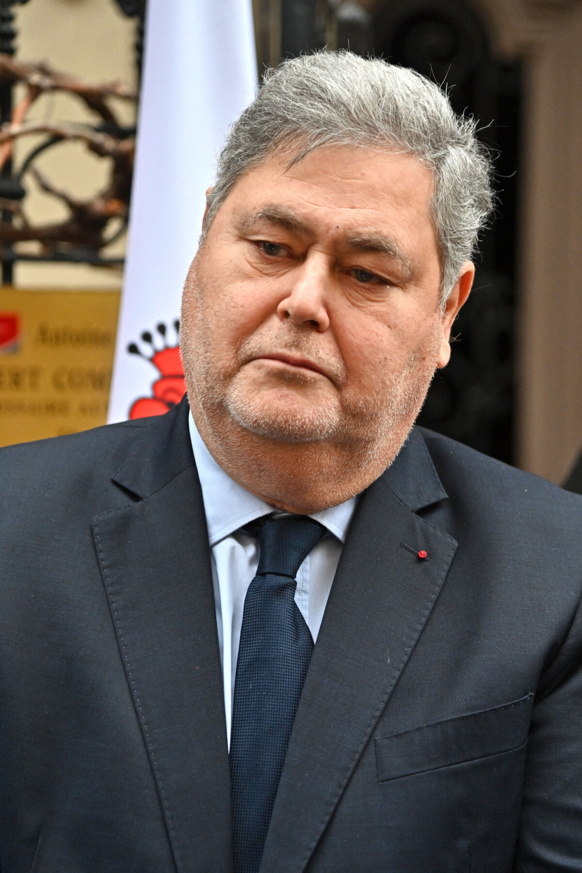 Photo Pierre François Veil Dévoilement Dune Plaque Commémorative En Lhonneur De Simone 