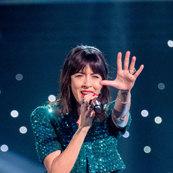 Exclusif - Nolwenn Leroy - Enregistrement de l'émission "Symphonie pour la vie, Spéciale Pièces Jaunes" aux Folies Grüss à Paris. Le 12 janvier 2022. © Cyril Moreau / Bestimage