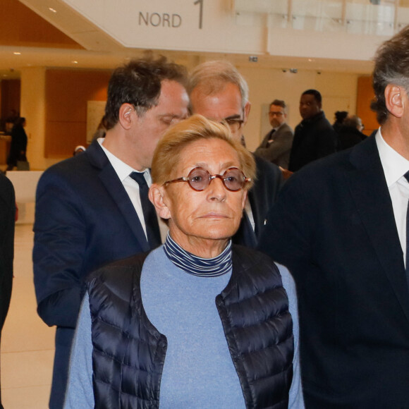 Isabelle Balkany arrive au tribunal de Paris pour entendre le verdict du procès pour blanchiment à grande échelle