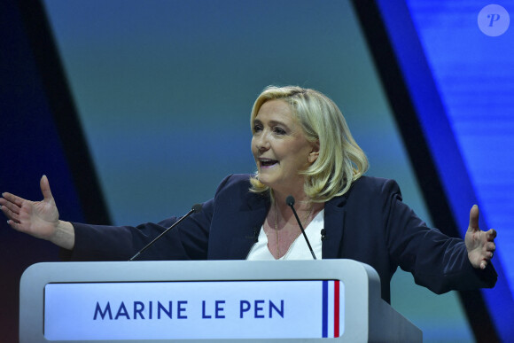 La candidate du RN ( Rassemblement National) Marine Le Pen lors de sa convention présidentielle à Reims, destinée à lancer officiellement sa campagne présidentielle . Reims le 5 février 2022