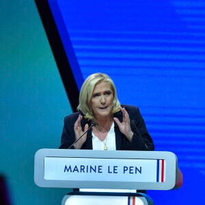 La candidate du RN ( Rassemblement National) Marine Le Pen lors de sa convention présidentielle à Reims, destinée à lancer officiellement sa campagne présidentielle . Reims le 5 février 2022