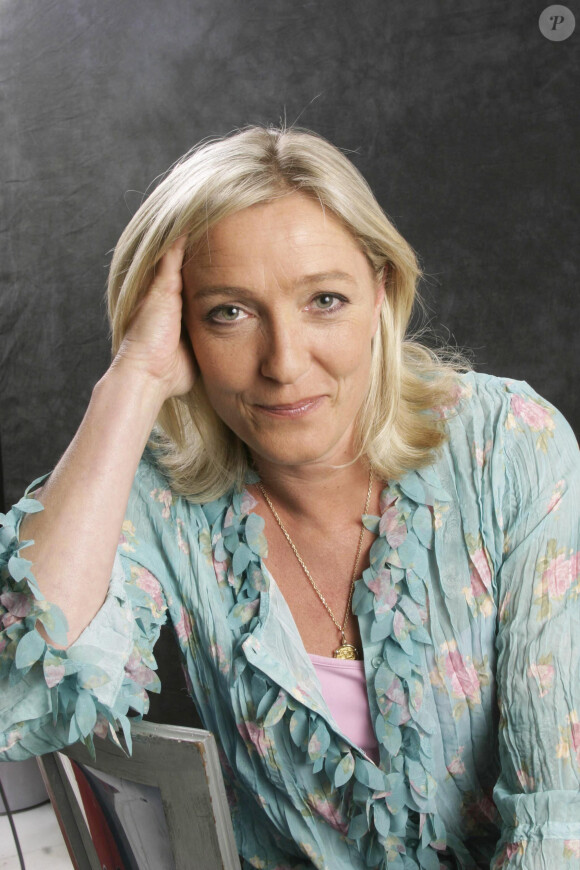 Archive - Portrait en 2007 de Marine Le Pen