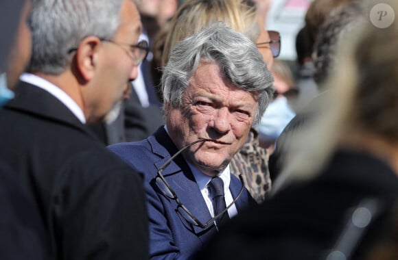 Jean-Louis Borloo - Sorties des obsèques de Bernard Tapie en la Cathédrale La Major à Marseille le 8 octobre 2021.