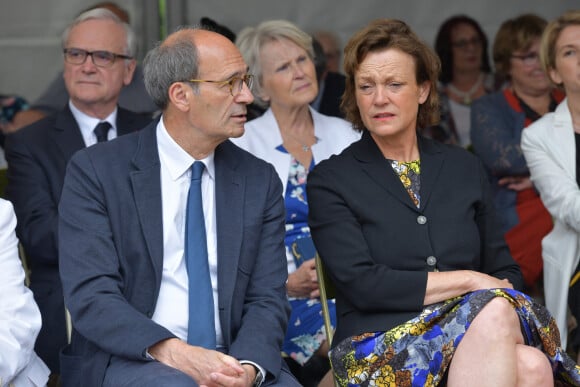 Exclusif - Eric Woerth et sa femme Florence Henry lors des journées de la Rose de l'abbaye de Chaalis.