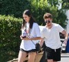 Exclusif - Nina Dobrev et son compagnon Shaun White sortent de chez eux pour aller acheter un café à Los Angeles, le 25 septembre 2021.