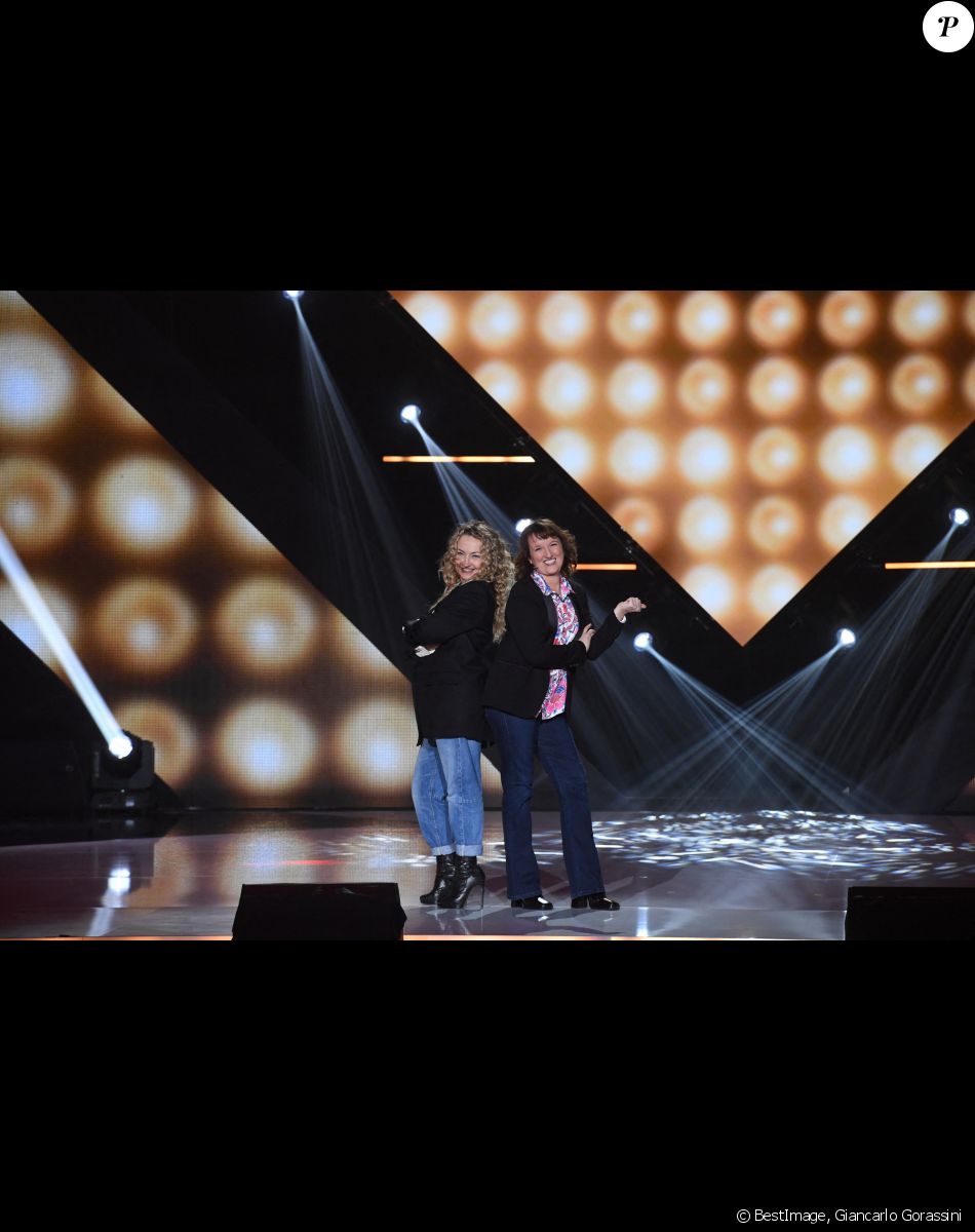 Exclusif - Christelle Chollet et Anne Roumanoff - Enregistrement de l'émission "Les 30 duos Comiques Préférés des Français", présentée par L.Boccolini, et diffusée le 12 février sur France 2 © Giancarlo Gorassini / Bestimage
