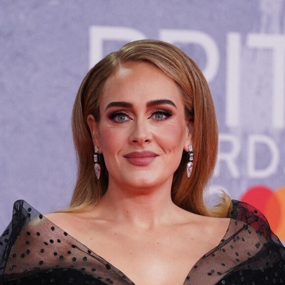 Adele - Photocall de la cérémonie des Brit Awards 2022 à l'O2 Arena à Londres le 8 février 2022.
