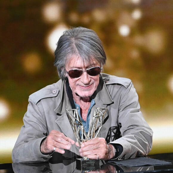 Jacques Dutronc lors de la 37ème cérémonie des Victoires de la musique à la Seine musicale de Boulogne-Billancourt, le 11 février 2022. © Guirec Coadic/Bestimage 