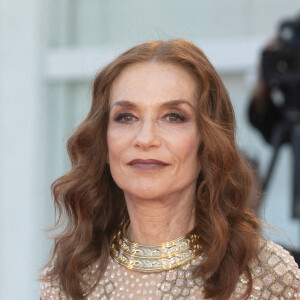 Isabelle Huppert - Première du film "Madres Paralelas" lors du 78ème Festival International du Film de Venise, la Mostra. Le 1er septembre 2021 © Alec Michael / Zuma Press / Bestimage