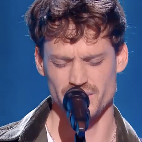 Vike rejoint l'équipe d'Amel Bent dans "The Voice 11" - Émission du 19 février 2022, TF1