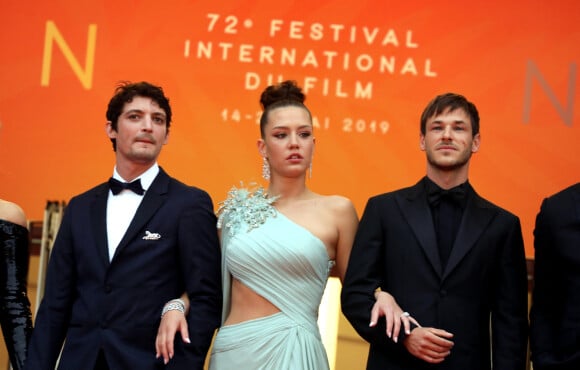 Niels Schneider, Adèle Exarchopoulos, Gaspard Ulliel - Montée des marches du film "Sibyl" lors du 72ème Festival International du Film de Cannes. Le 24 mai 2019 © Jacovides-Moreau / Bestimage 