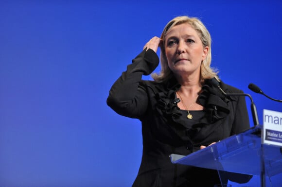 Marine Le Pen en meeting au Zénith de Paris en 2012