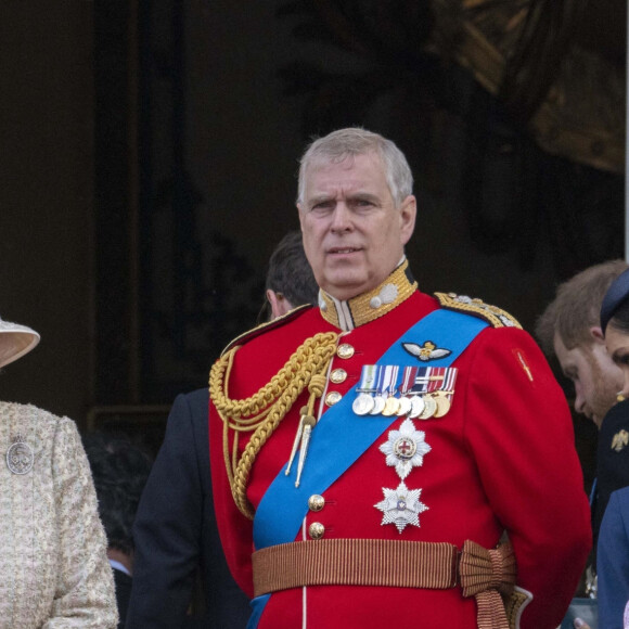 La reine Elisabeth II d'Angleterre et la prince Andrew - La famille royale au balcon du palais de Buckingham lors de la parade Trooping the Colour 2019, célébrant le 93ème anniversaire de la reine Elisabeth II, Londres, le 8 juin 2019. 