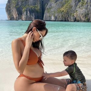 Nabilla est enceinte de son deuxième enfant, attendu pour le mois de mai 2022 - Instagram