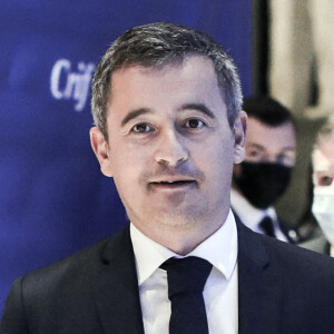 Le ministre de l'intérieur, Gérald Darmanin - Arrivées au dîner du CRIF (Conseil Représentatif des Institutions juives de France) au Carrousel du Louvre à Paris. Le 24 février 2022 © Stéphane Lemouton / Bestimage