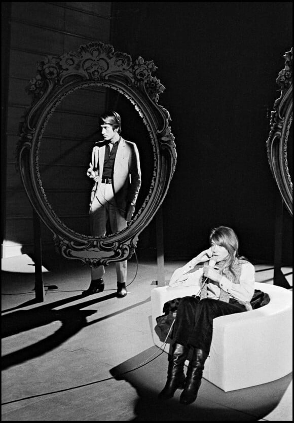 Jacques Dutronc et Françoise Hardy sur un plateau de télévision en 1967 !