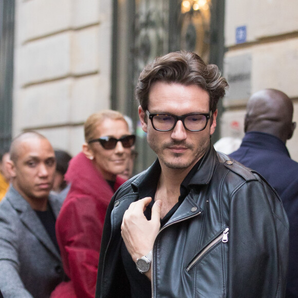 Céline Dion et Pepe Muñoz arrivent au théâtre Mogador pour assiter à la comédie musicale Chicago, à Paris,  le 27 janvier 2019.