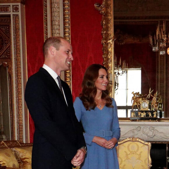 Le prince William, duc de Cambridge, et Kate Middleton, duchesse de Cambridge, reçoivent le président d'Ukraine, Volodymyr Zelensky et sa femme Olena à Buckingham Palace à Londres, le 7 octobre 2020.