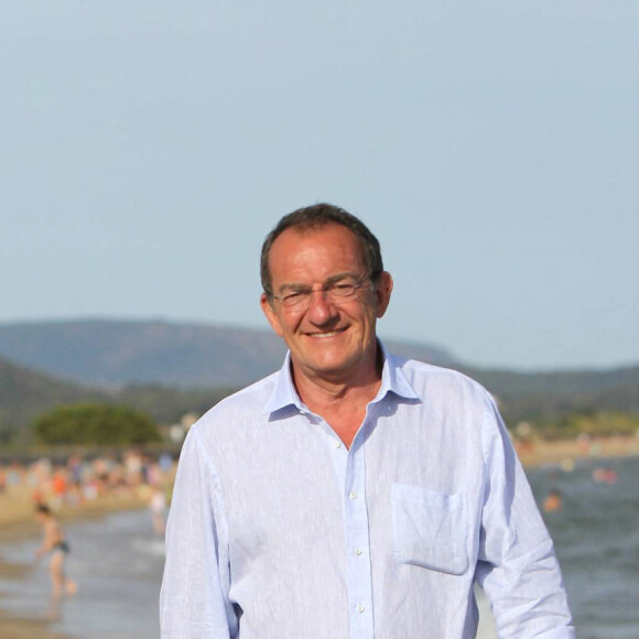 Exclusif - Rencontre avec Jean-Pierre Pernaut à Hyères, à l'occasion de la tournée de "Danse avec les stars" sur la plage des Salins. Le 19 juillet 2014 