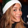 Amel Bent en mode Père Noël