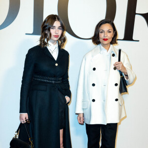 Nadia Fares et sa fille Shanna Leelee Chasman assistent au défilé de mode automne-hiver 2022/2023 "Christian Dior" au Jardin des Tuileries. Paris, le 1er mars 2022 © Olivier Borde / Bestimage