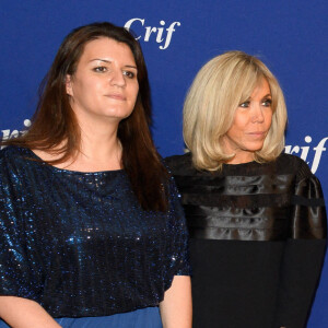 French Junior Minister of Citizenship Marlène Schiappa, Brigitte Macron, Francis Kalifat, Le premier ministre Jean Castex et French Junior Minister of Gender Equality Elisabeth Moreno - Personnalités au dîner du CRIF (Conseil Représentatif des Institutions juives de France) au Carrousel du Louvre à Paris. Le 24 février 2022