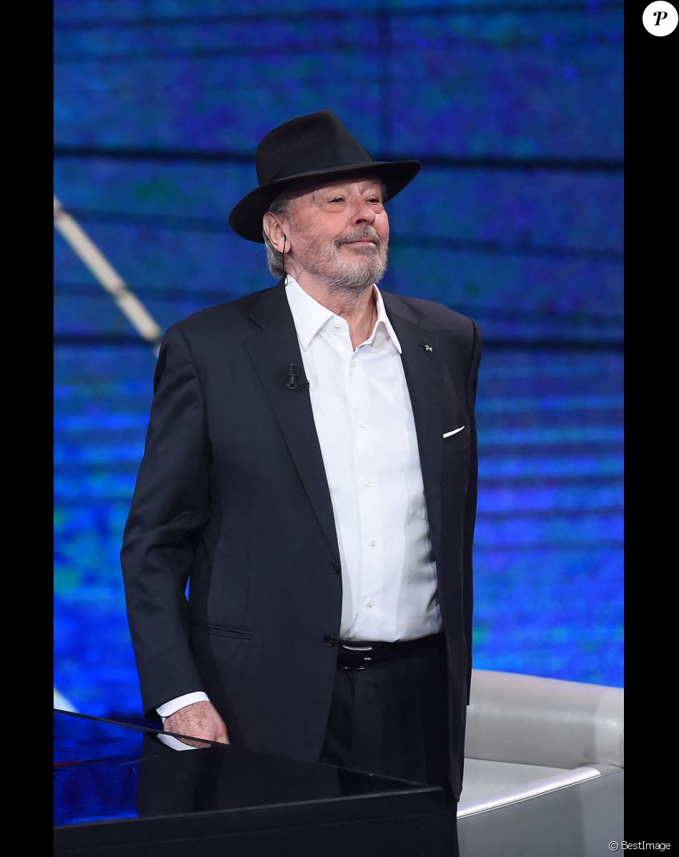 Alain Delon, invité de l'émission télé "Che tempo che fa" à Milan en Italie le 25 mars 2018.