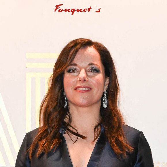 Laure Calamy - Photocall au Fouquet's après la 47e cérémonie des César à Paris, le 26 février 2022. © Coadic Guirec / Bestimage