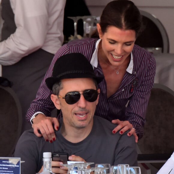 Gad Elmaleh et Charlotte Casiraghi - 20e Jumping International de Monte-Carlo au Port Hercule de Monaco à Monte-Carlo, le 27 juin 2015.