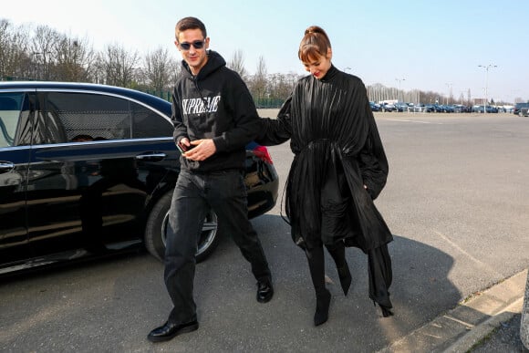 Exclusif - Louise Bourgoin a assisté au défilé Balenciaga, collection prêt-à-porter automne-hiver 2022/2023, au Parc des Expositions Paris Le Bourget. Paris, le 6 mars 2022. © Da Silva-Perusseau/Bestimage